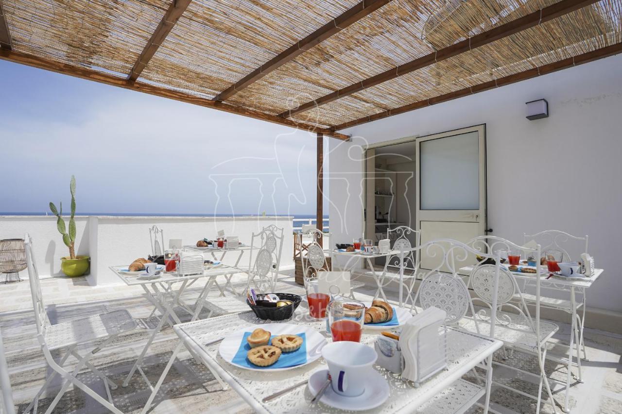 Balconi Sul Mare Bed & Breakfast Otranto Bagian luar foto