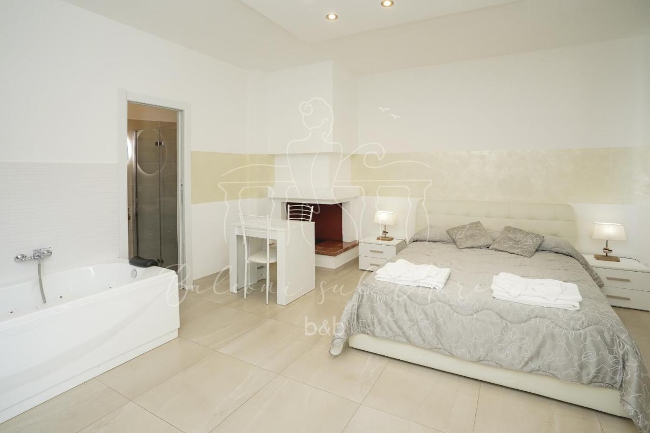 Balconi Sul Mare Bed & Breakfast Otranto Bagian luar foto
