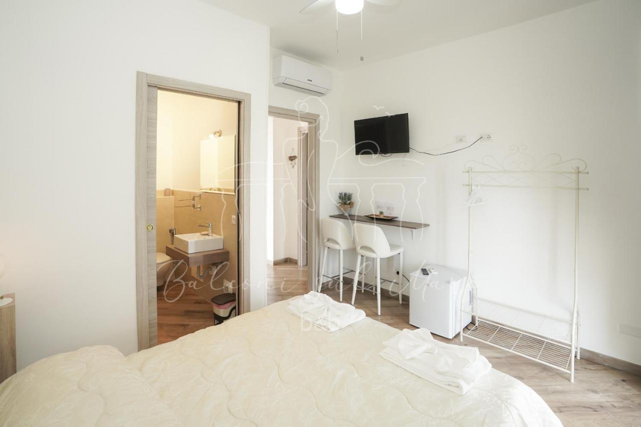 Balconi Sul Mare Bed & Breakfast Otranto Bagian luar foto