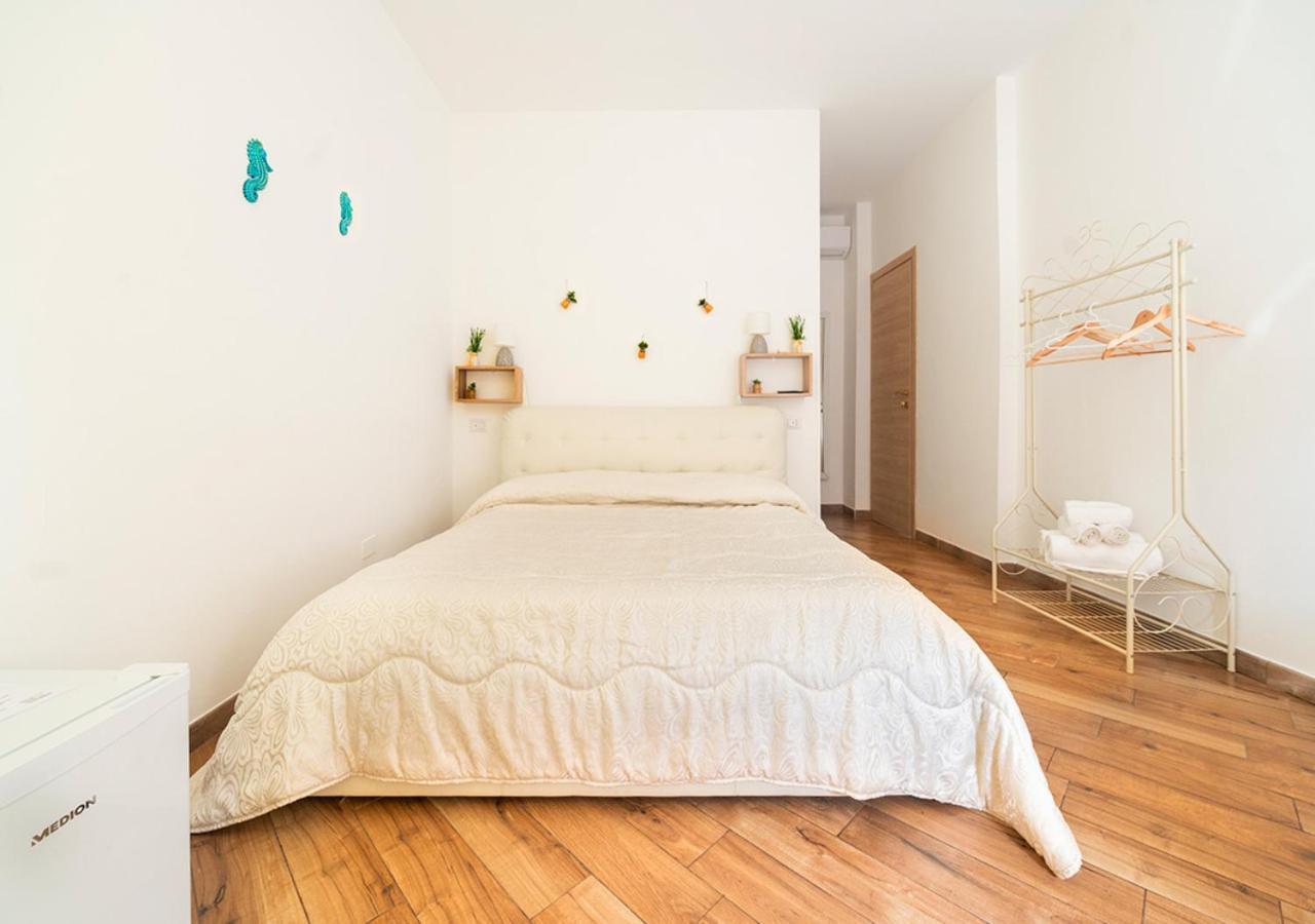 Balconi Sul Mare Bed & Breakfast Otranto Bagian luar foto